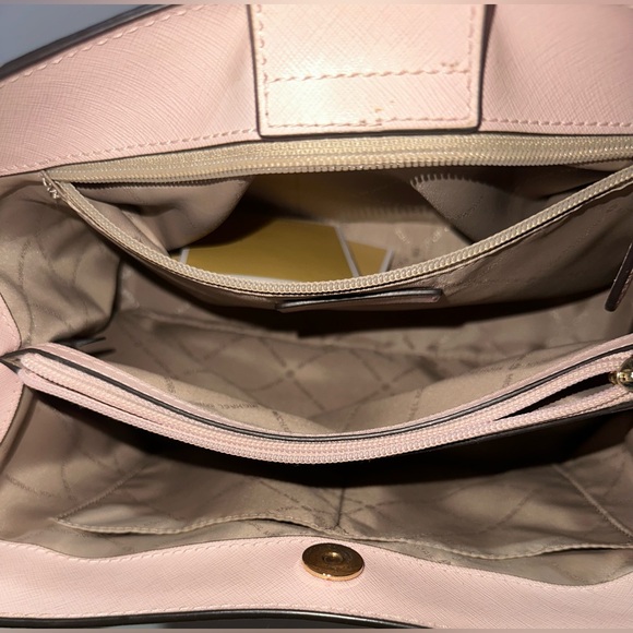 Michael Kors Sofia large East-West satchel, blush/blossom pink saffiano leather - Picture 9 of 14